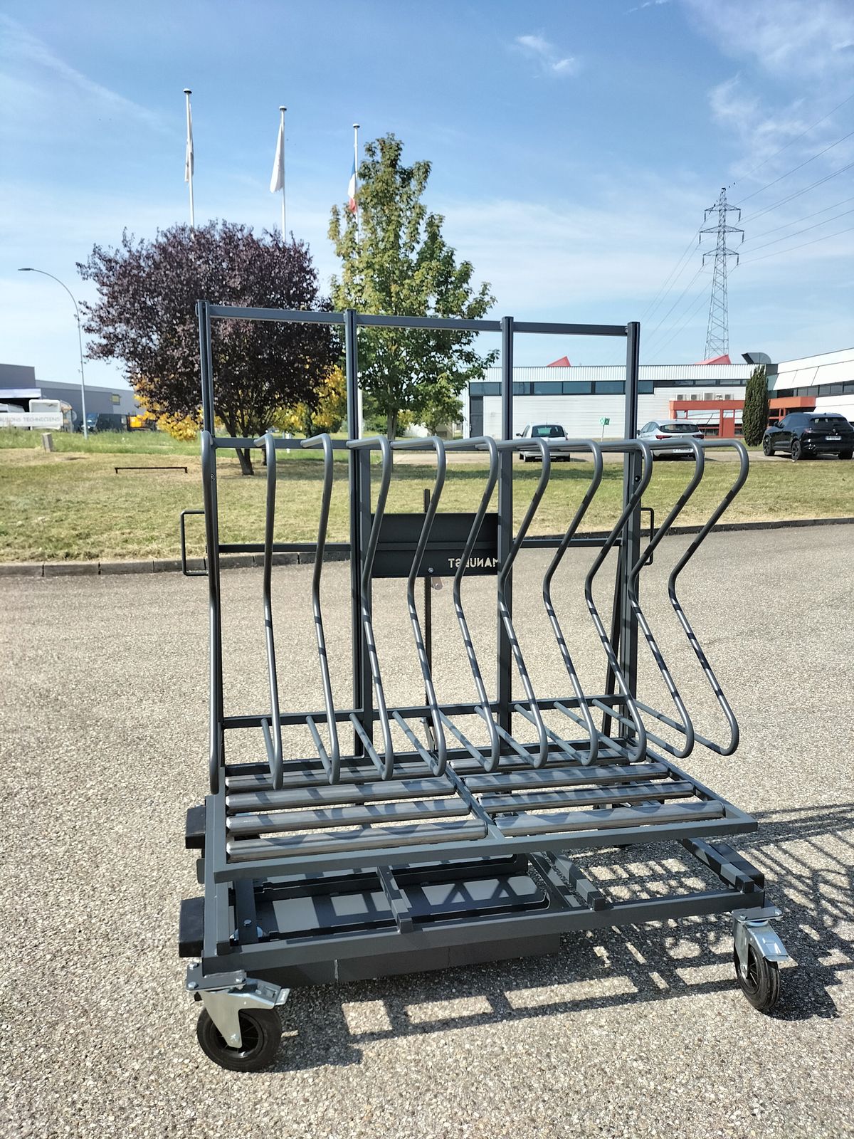 Chariot avec séparateurs et rouleaux réglable en hauteur 1