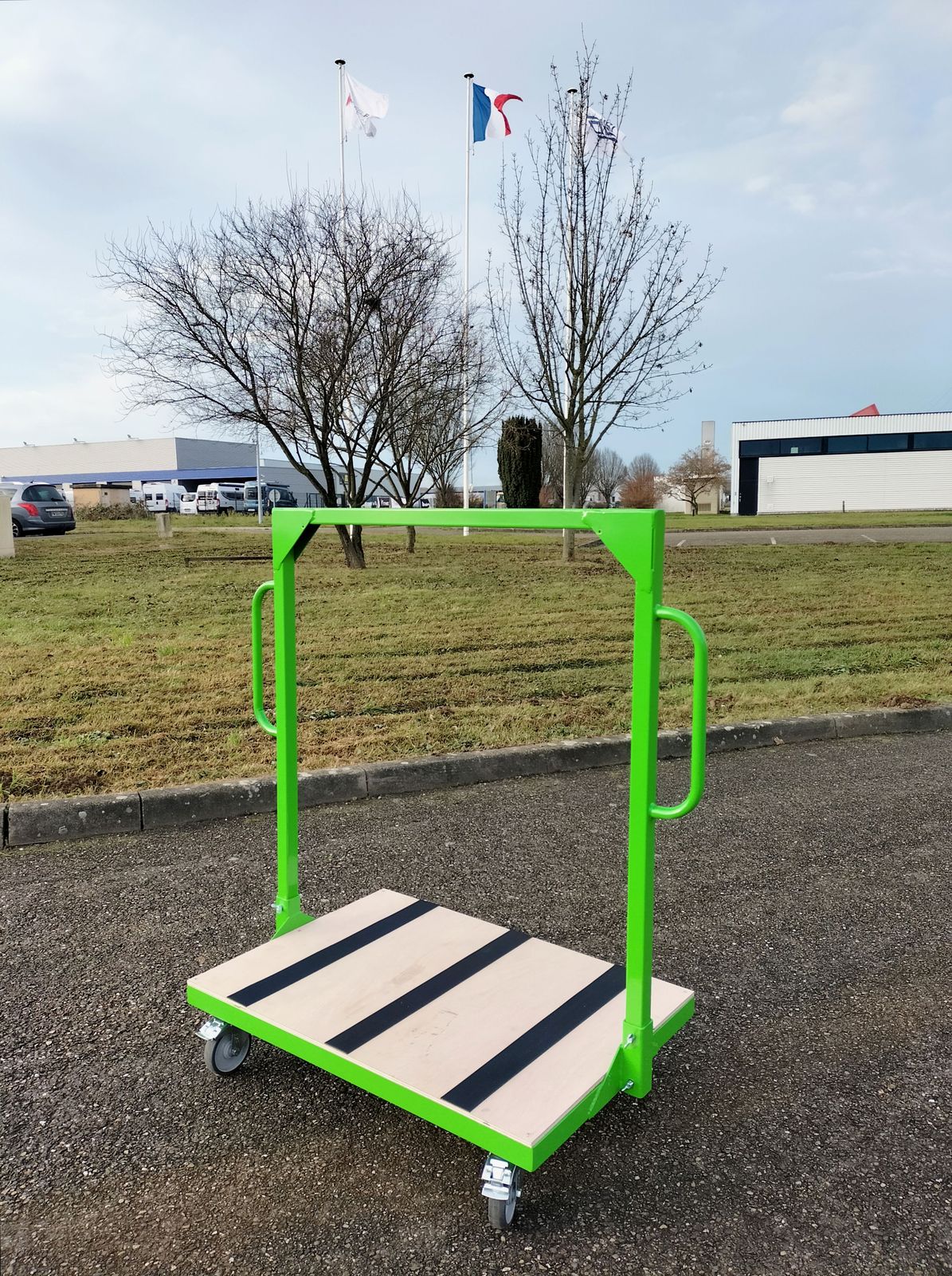 Chariot démontable porte-panneaux