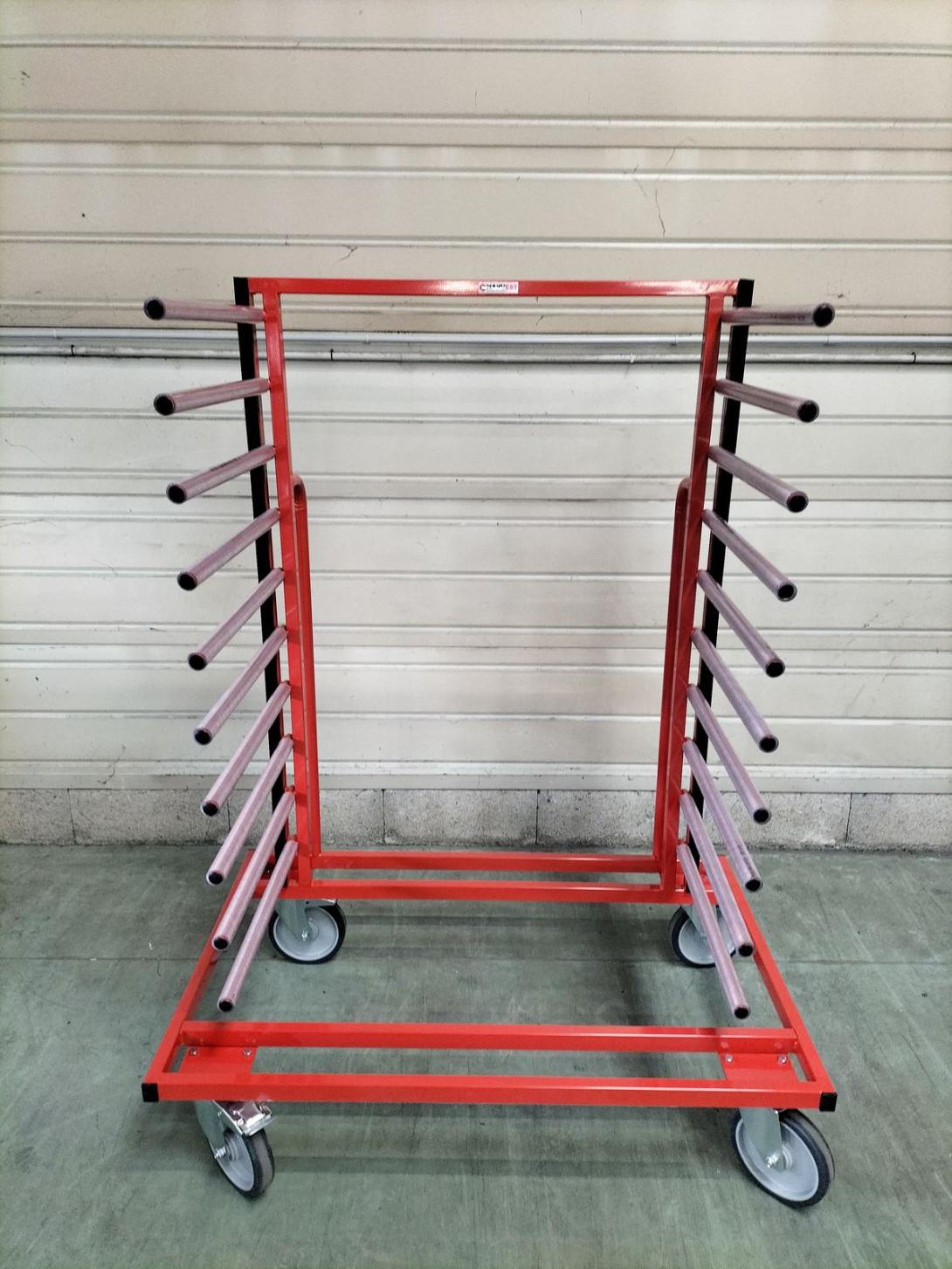 Grand chariot à bras porte vitres